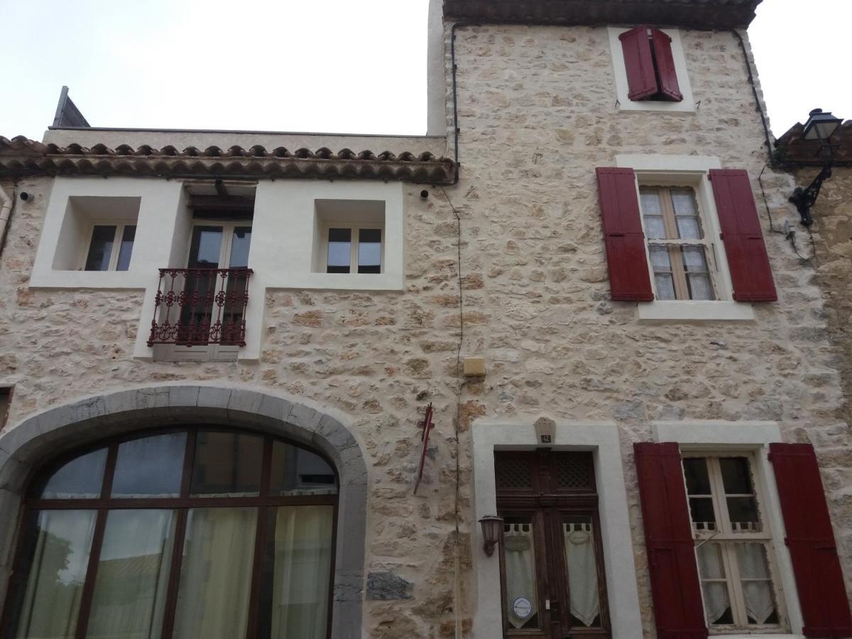 Bed and Breakfast Le Patio Des Cigales Roquefort-des-Corbières Exterior foto